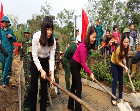 Vai trò của các cấp Hội phụ nữ trong tham gia xây dựng nông thôn mới gắn với triển khai cuộc vận động “Xây dựng gia đình 5 không, 3 sạch”                                                             